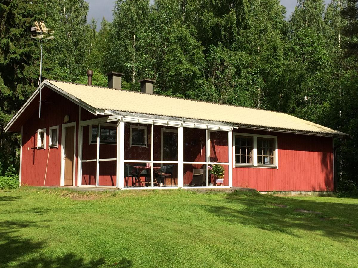 Karjalan Helmi Hotel Tolosenmäki Exterior photo